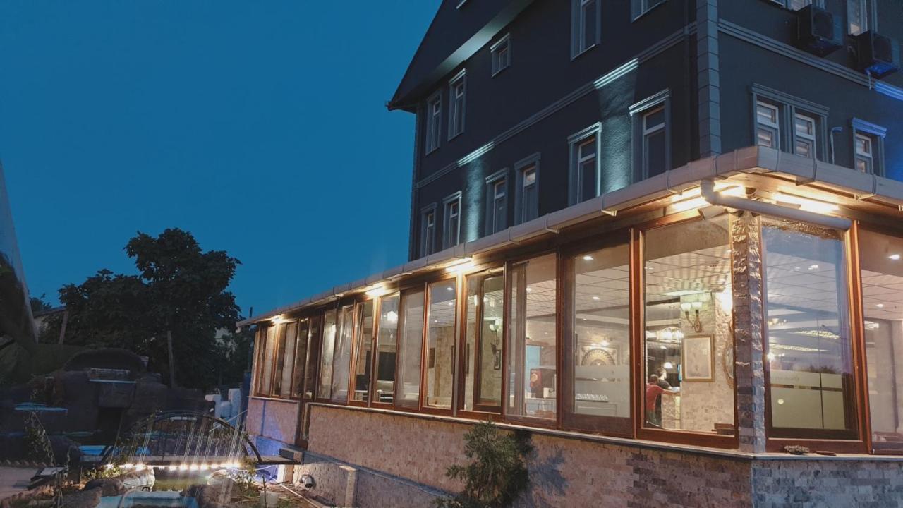 Royal Park Hotel Corlu Bed And Breakfast 泰基尔达 外观 照片