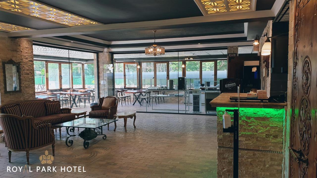 Royal Park Hotel Corlu Bed And Breakfast 泰基尔达 外观 照片